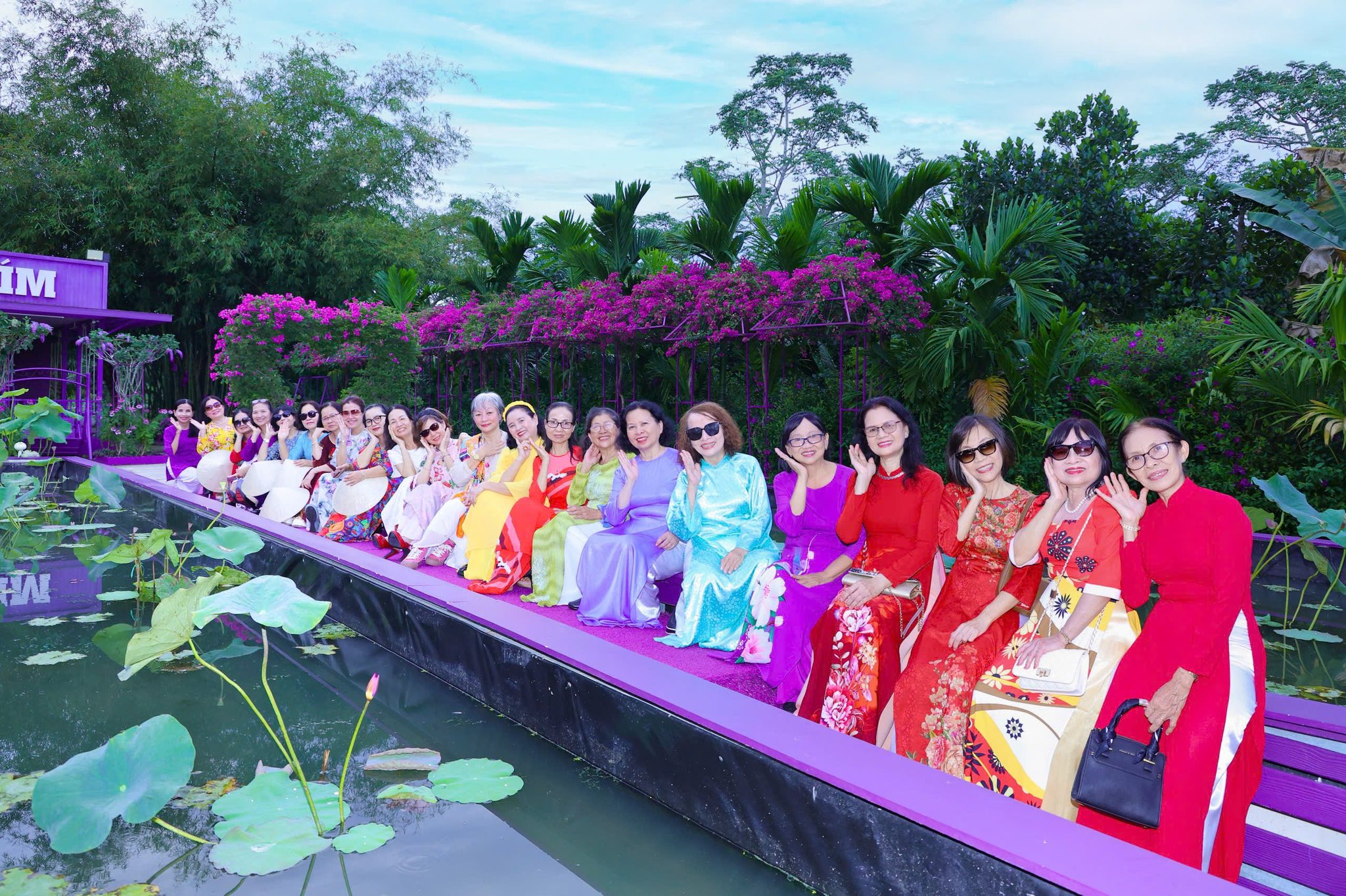 khung-canh-mien-tay-song-nuoc-thoang-mat