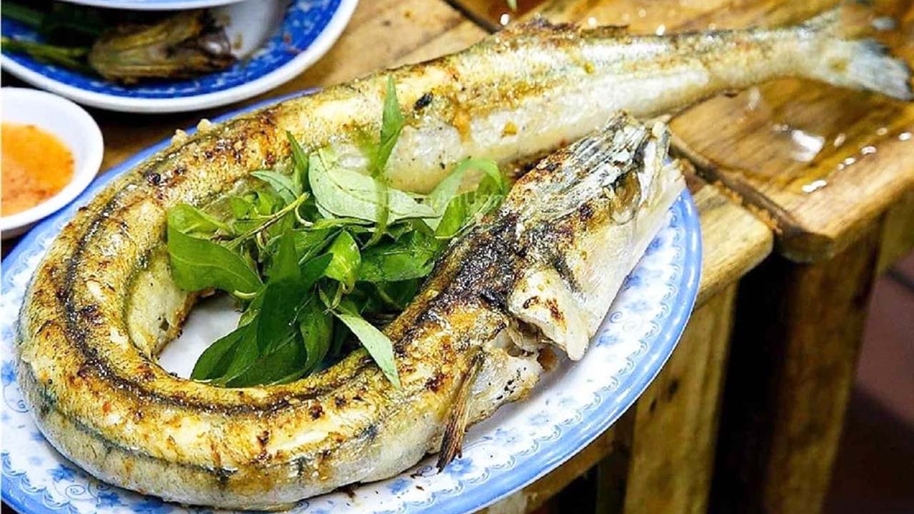 Hải sản Nam Du