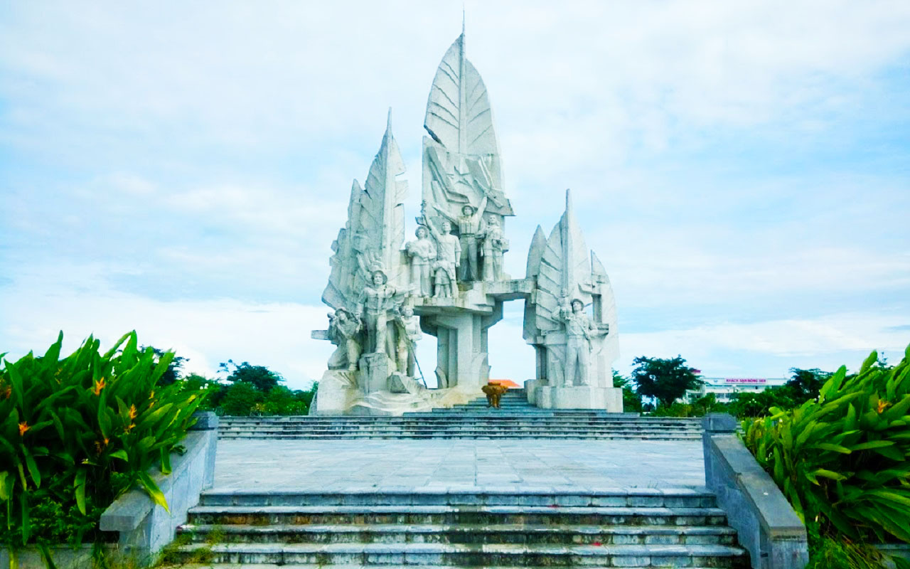 Khu di tích Long Mỹ