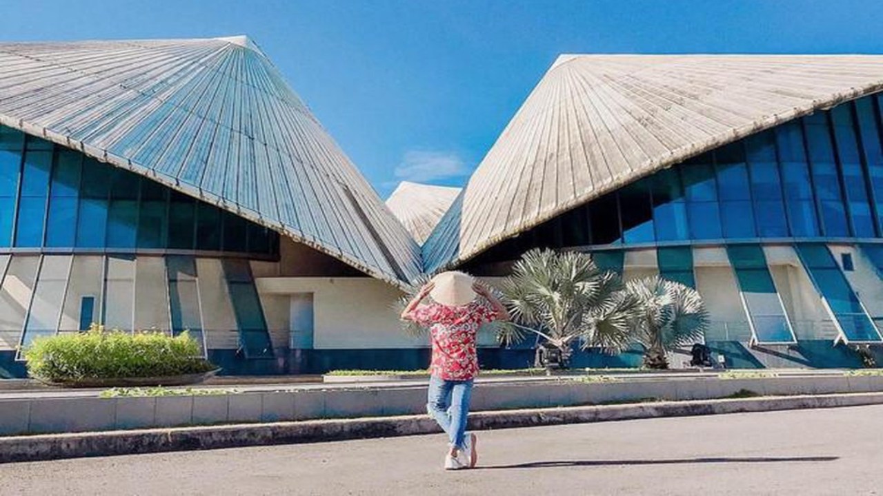 Nhà hát Cao Văn Lầu