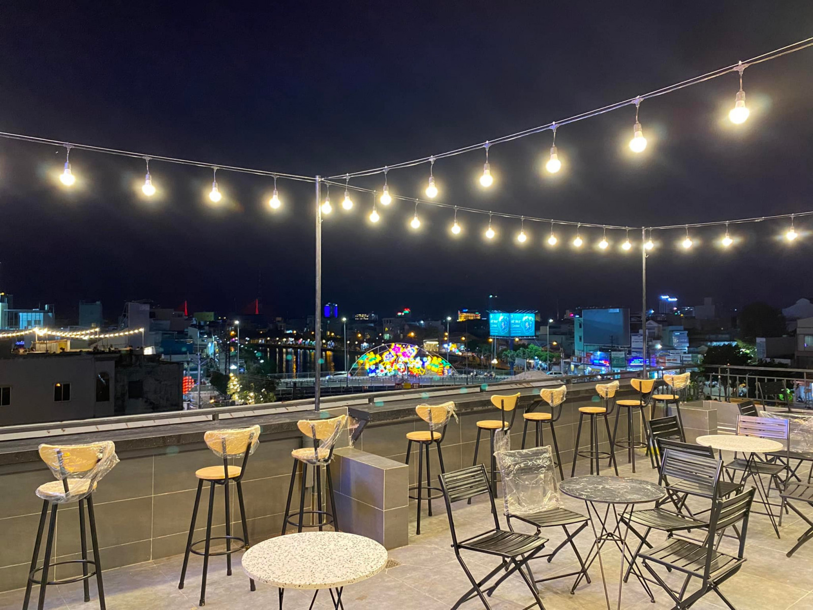 Quán cafe đẹp ở Cần Thơ - Coffee Club 