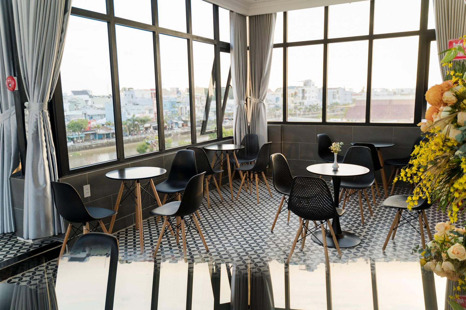 Quán cafe đẹp ở Cần Thơ - Coffee Club 