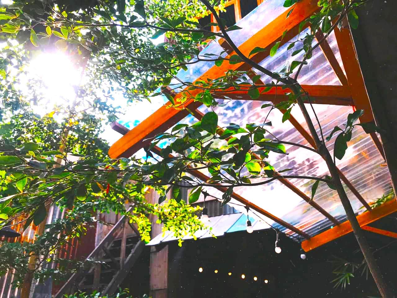 Quán cafe đẹp ở Cần Thơ - Tiệm trà Cỏ Ngọt 