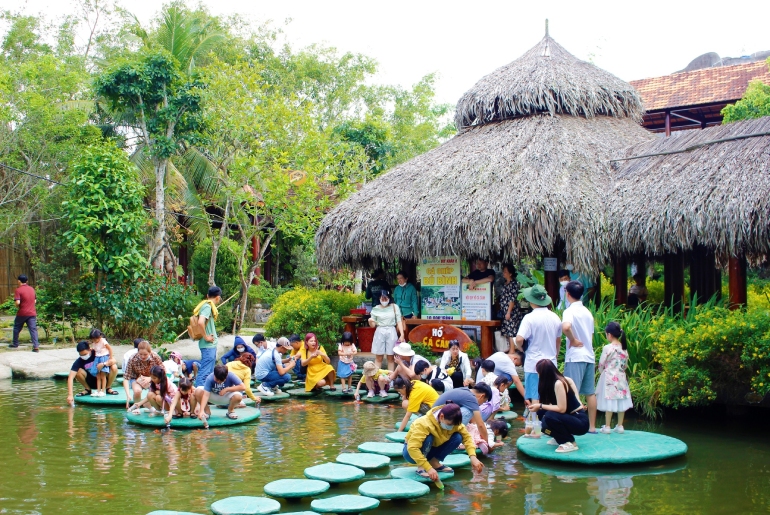 Làng du lịch sinh thái Mỹ Khánh