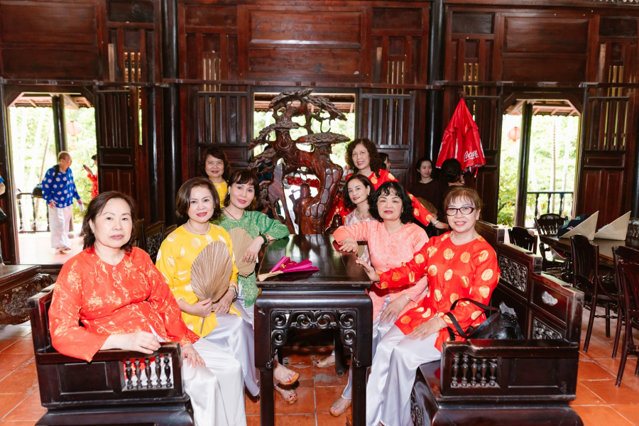 CHƯƠNG TRÌNH TOUR ĐẶC SẮC “ĐẠI GIA ĐÌNH ĐIỀN CHỦ”