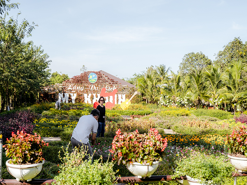 MY KHANH FLOWER GARDEN