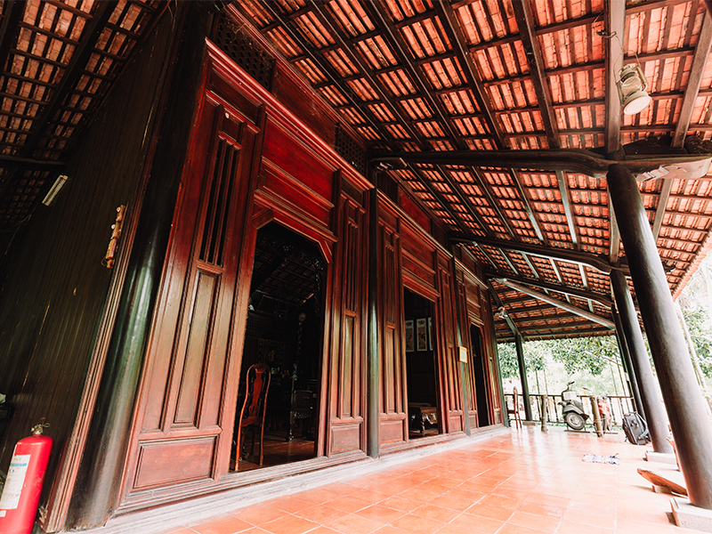 OVER 100 YEARS OLD NAM BO ANCIENT HOUSE