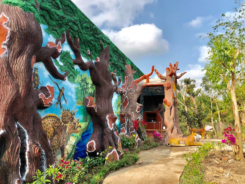 DÒNG SÔNG HUYỀN BÍ