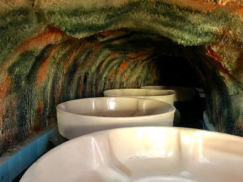 DÒNG SÔNG HUYỀN BÍ