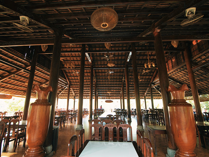 NHÀ HÀNG HƯƠNG CAU