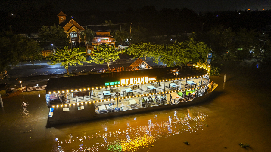 My Khanh Royal Cruise Restaurant