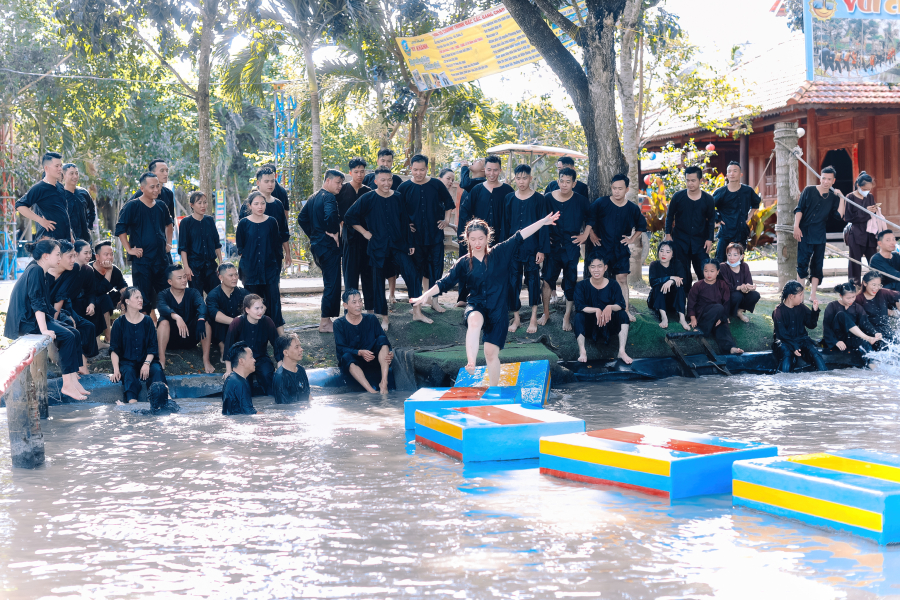 1 DAY TOUR - HAVE FUN AND RELAX - BOND WITH THE TEAM (MS006)